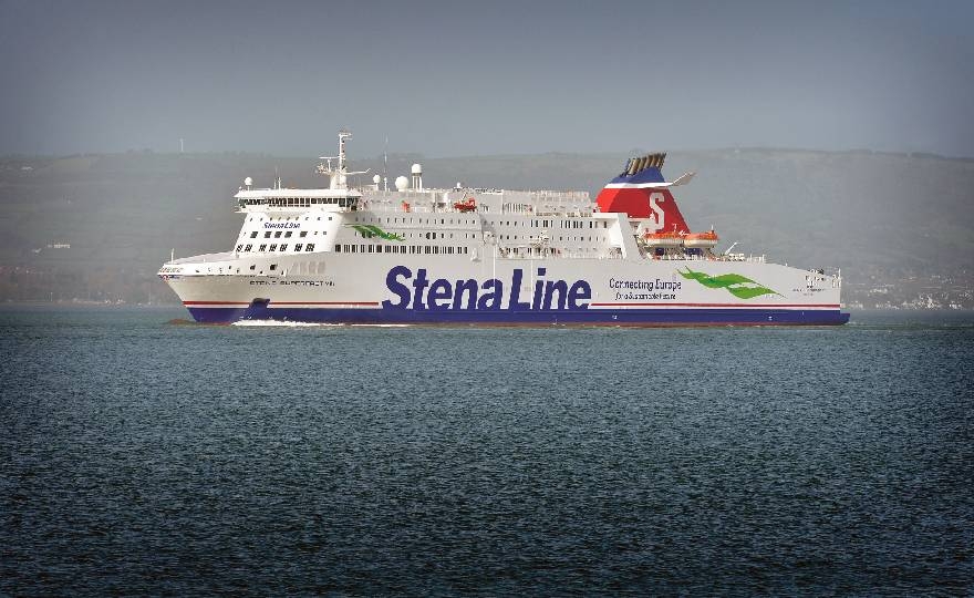 LR to support the retrofit of two Stena Line ferries to methanol
